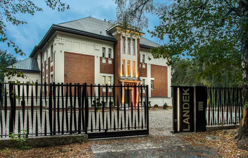 Vila Na Landeku Ostrava Exterior photo
